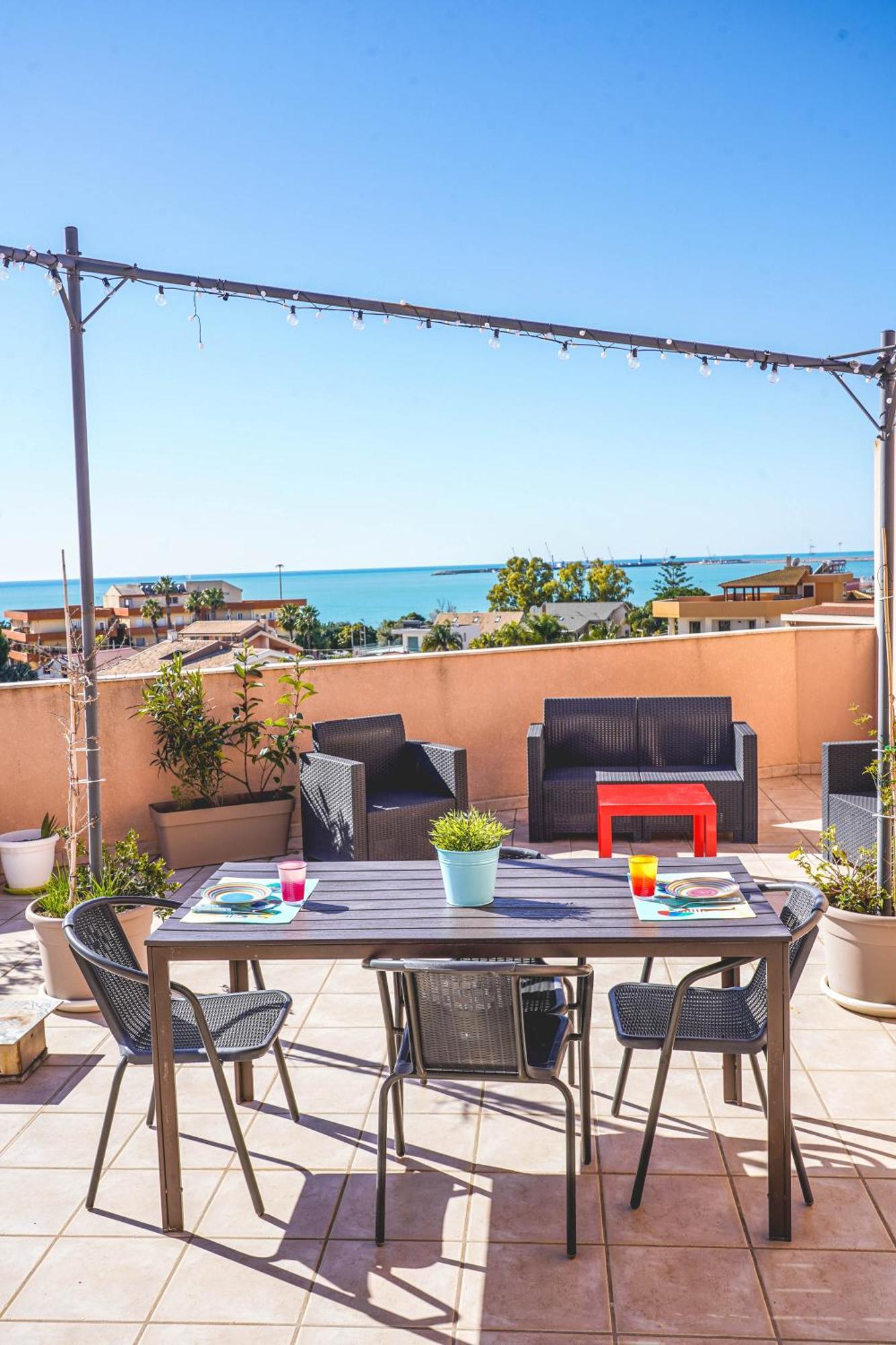 Apartment Attico Terrazza Cielomare Seaview