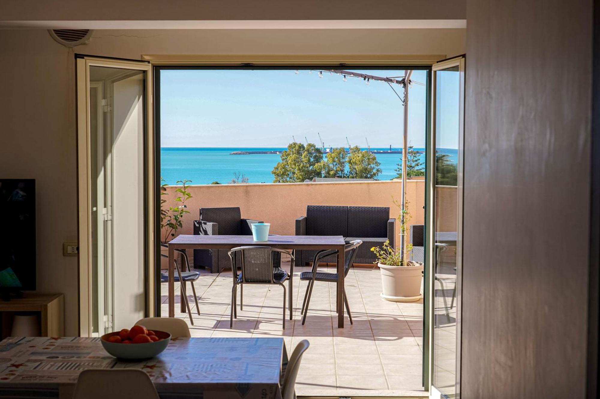 Attico Terrazza Cielomare Seaview Pozzallo